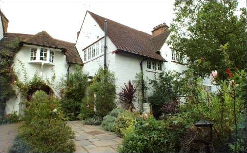 52 Temple Fortune Lane